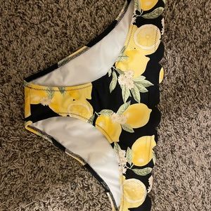 Women’s bikini bottoms